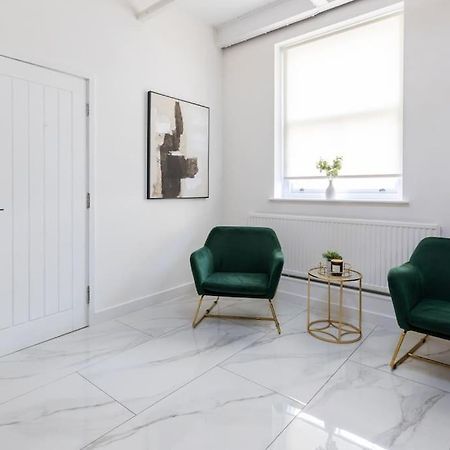 Luxury, Open Plan Apartment Bradford  Ngoại thất bức ảnh